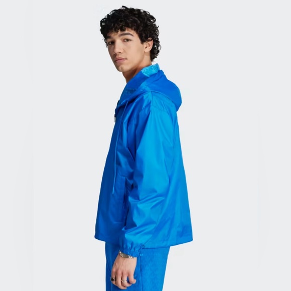 NEW!! ADIDAS GRAPHICS MONOGRAM WINDBREAKER - XS - Picture 2 of 12